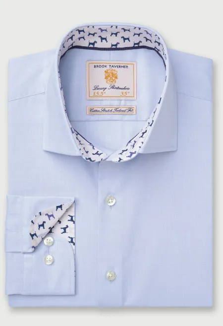 BROOK TAVERNER<BR>
Regular and Tailored Fit Herringbone Cotton Stretch Shirt<BR>
Sky Blue<BR>