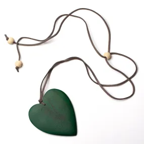 Dark Green Simple Wooden Heart  Necklace