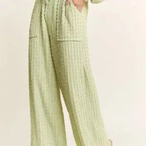 Green Gin Textured Pant